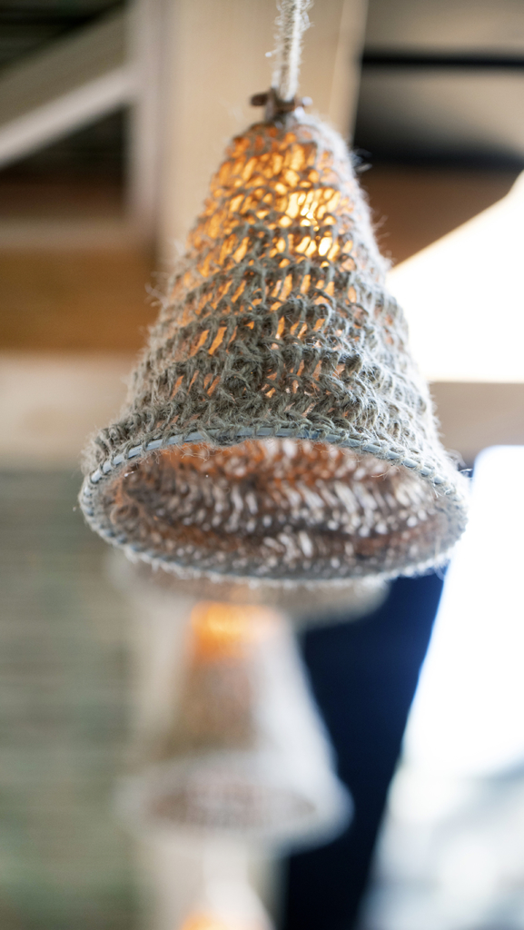 CreativeWanders©2025-5622b